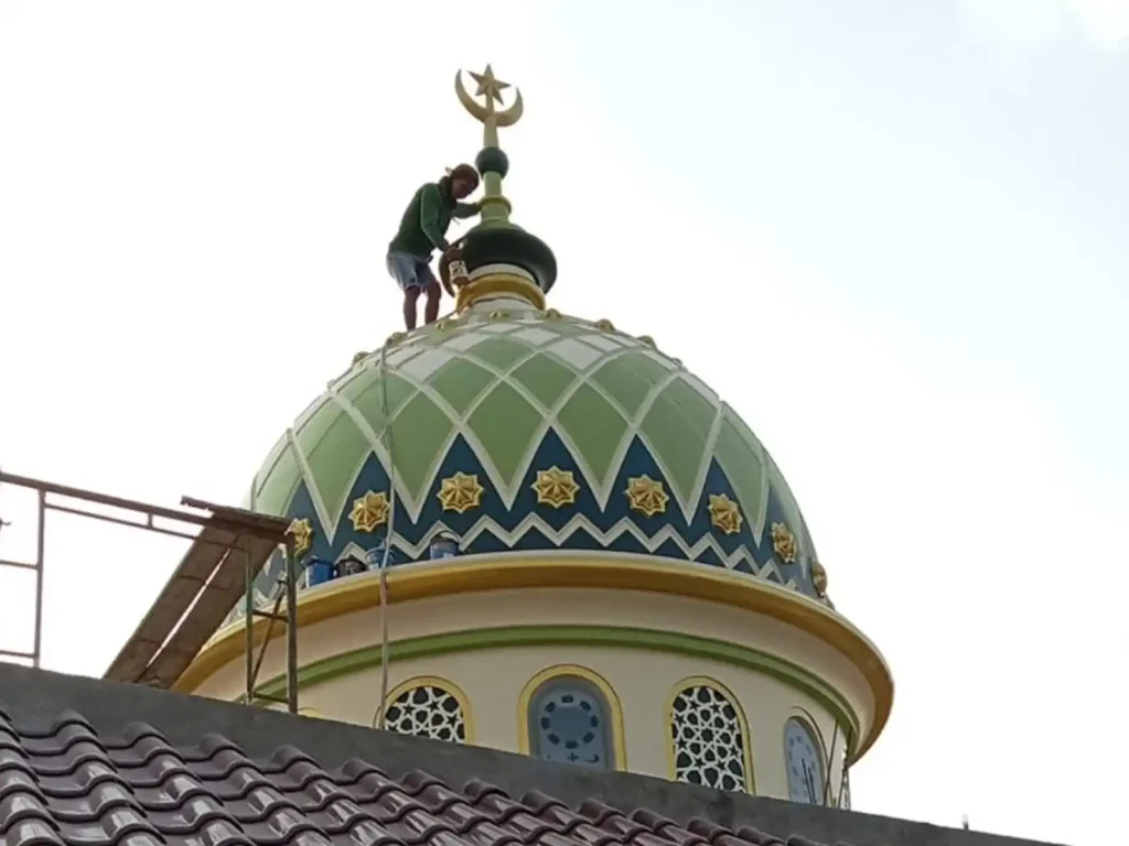 grc tren kubah masjid modern di indonesia 2025